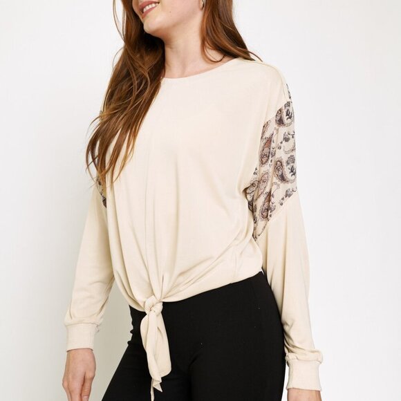 MYSTREE TIE FRONT PAISLEY CONTRAST MODAL TOP - Picture 4 of 7